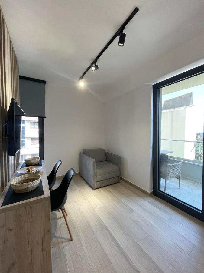 Dora Family Apartments Budva Luaran gambar