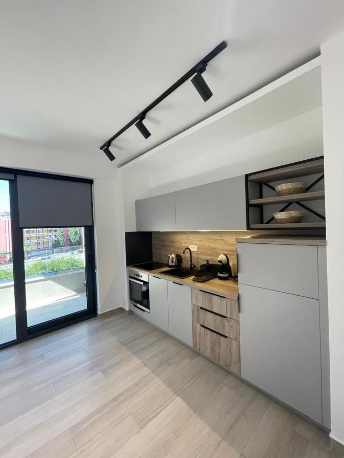 Dora Family Apartments Budva Luaran gambar