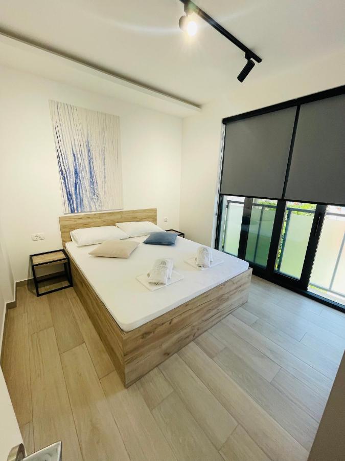 Dora Family Apartments Budva Luaran gambar
